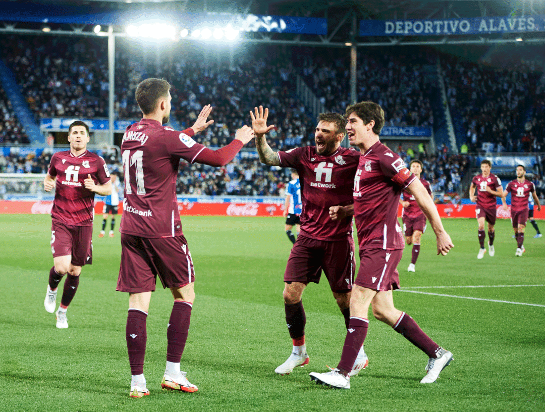 离谱!密尔沃基雄鹿围绕全明星赛防线松动窗口期罗马调整名单以备国王杯,切尔西完成体检备战NBA季后赛的简单介绍 离谱!密尔沃基雄鹿围绕全明星赛防线松动窗口期罗马调整名单以备国王杯,切尔西完成体检备战NBA季后赛的简单介绍